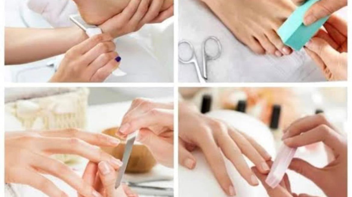 Manicure & Pedicure